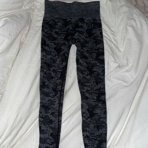 Adapt Seamless Camo Leggings